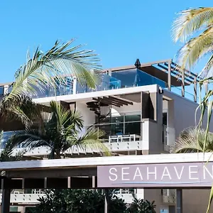 Seahaven Beachfront Курортный комплекс